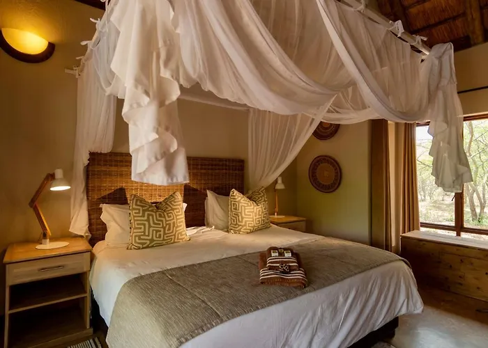 Giraffe Lodge