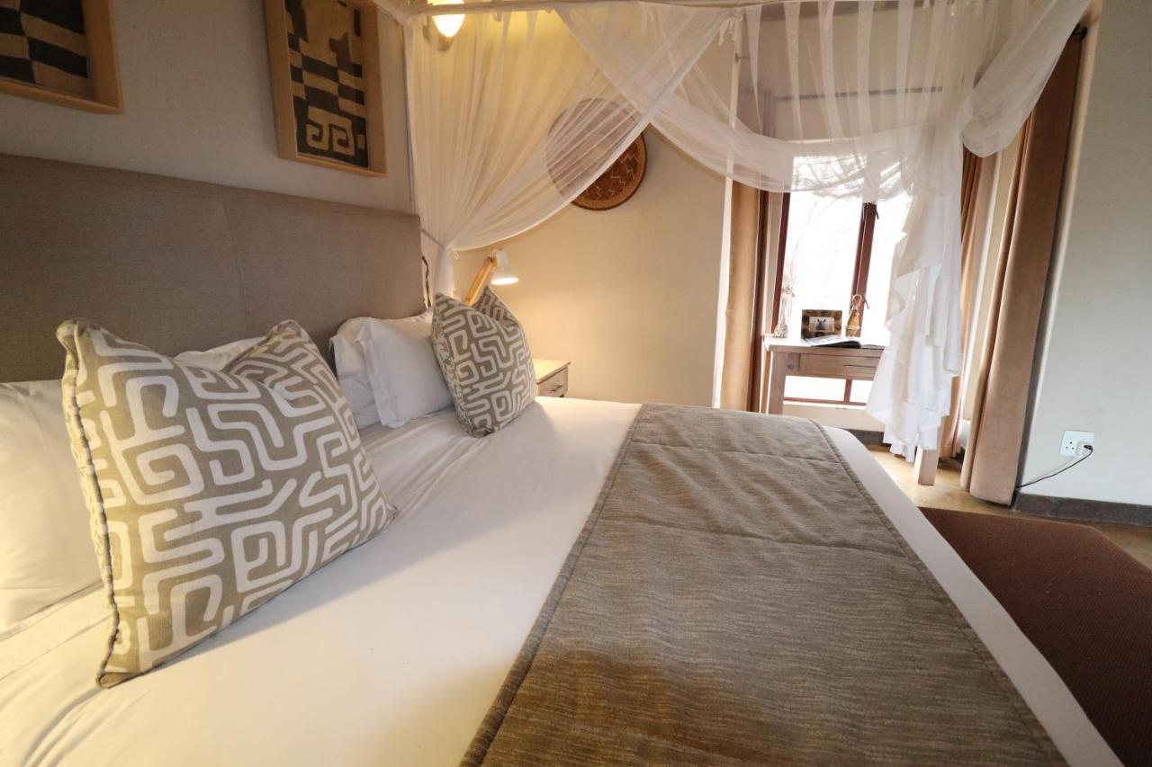 Giraffe Lodge Hoedspruit